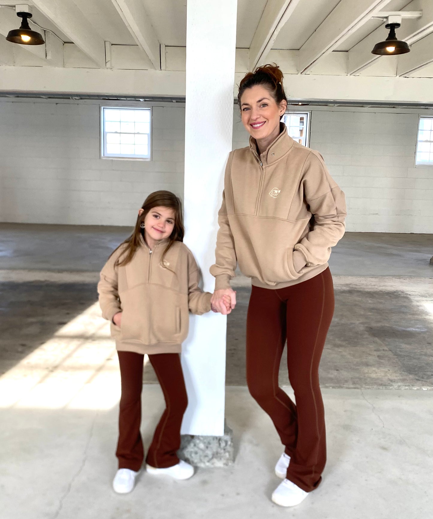 Retro Half Zip Sweatshirt Tan