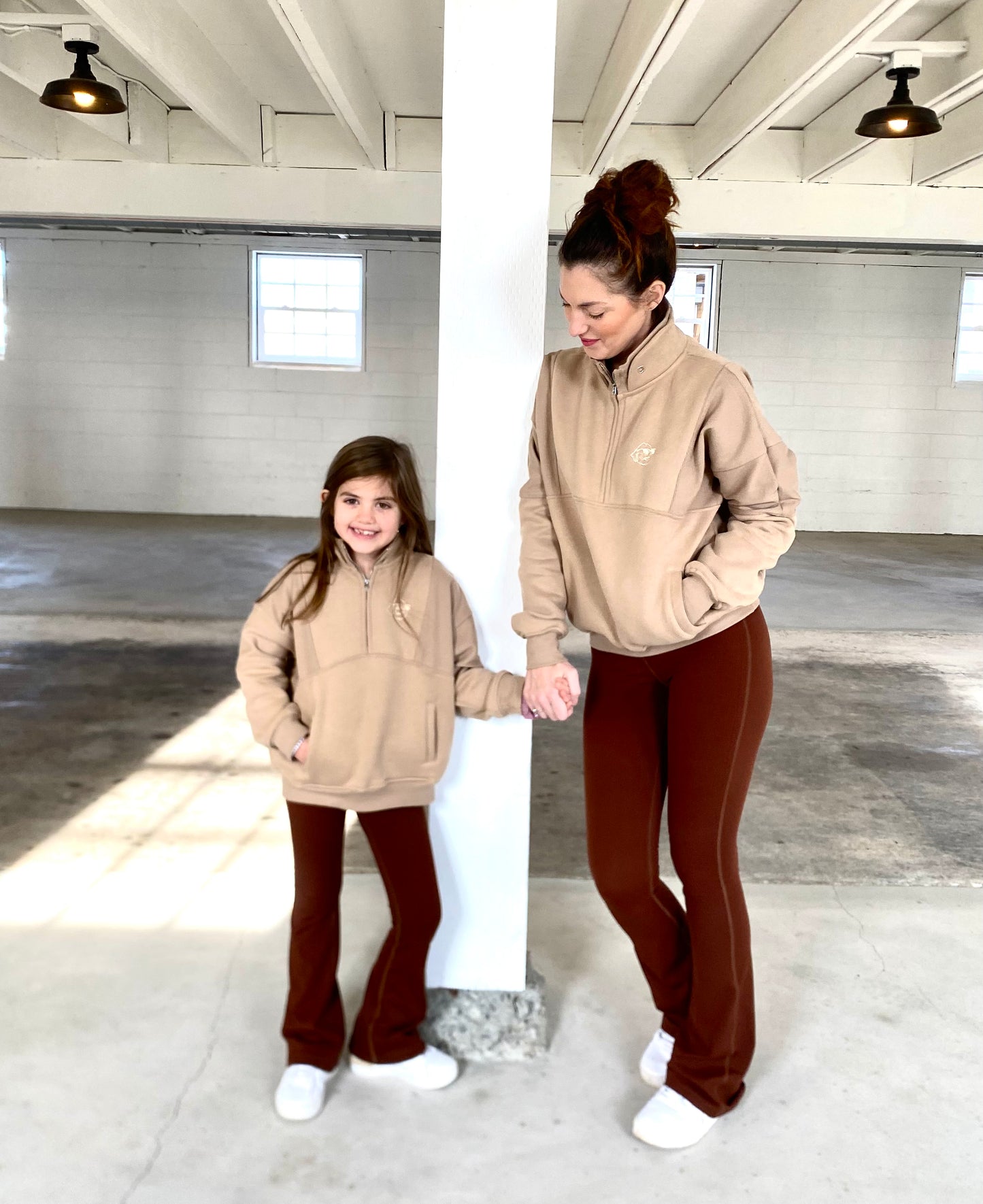 Retro Half Zip Sweatshirt Tan